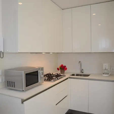 Residenza Leo Μπιμπιόνε