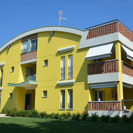 Residenza Leo Бібіоне